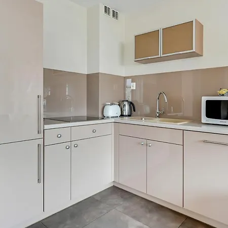 Apartment Dom & House - Landing Place Sopot