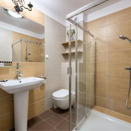 Apartment Dom & House - Landing Place
