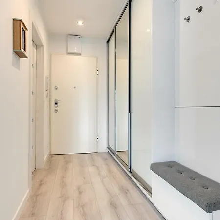Apartment Dom & House - Landing Place Sopot
